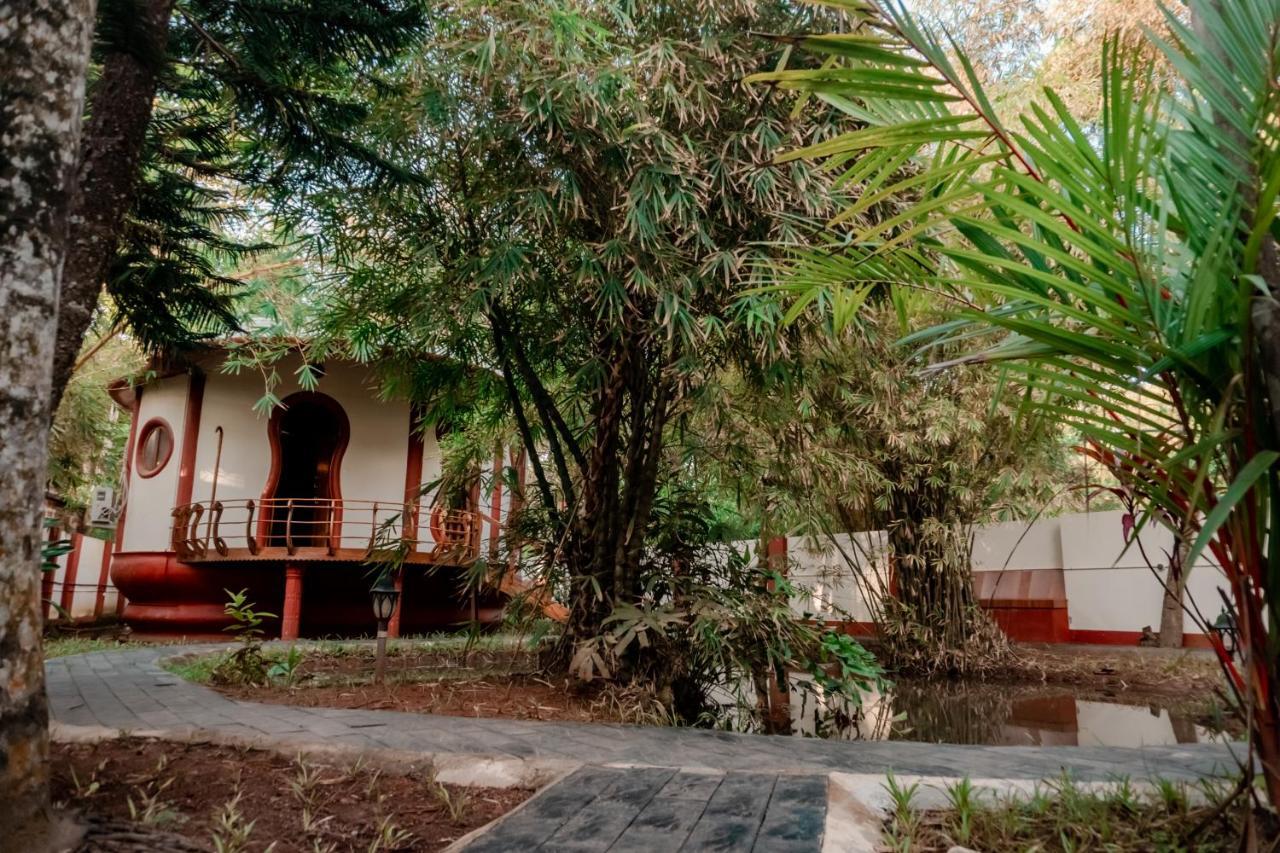 Eden Garden By Cliff Way Hotel Varkala Ngoại thất bức ảnh